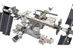  MOC-93305  International Space Station - 1:110 Scale 